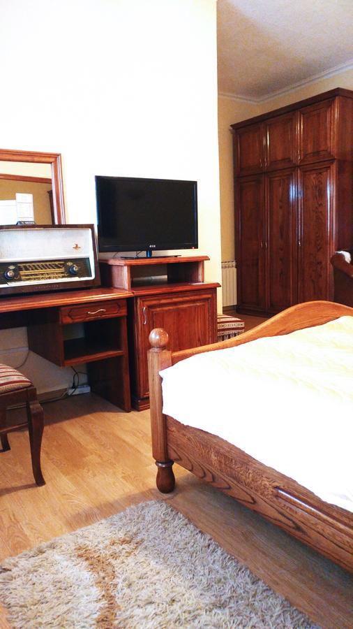 Hotel Derby Orašje Buitenkant foto