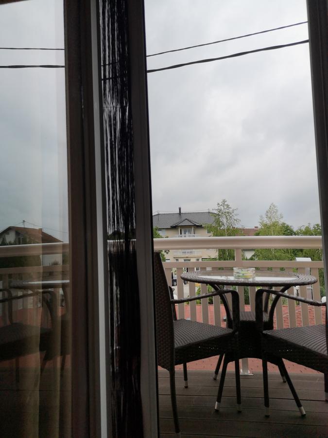 Hotel Derby Orašje Buitenkant foto